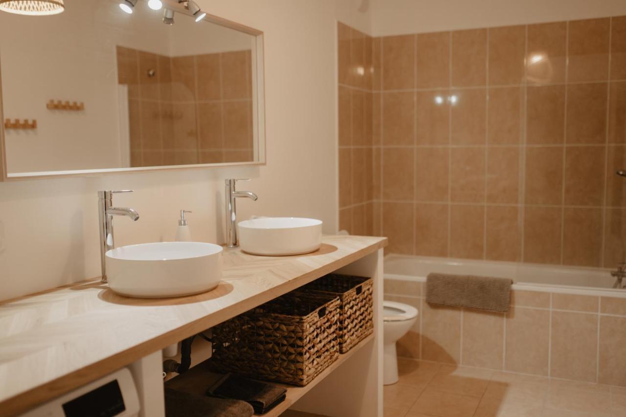 Bel Appartement Climatise Avec Place De Parking Марсилия Екстериор снимка